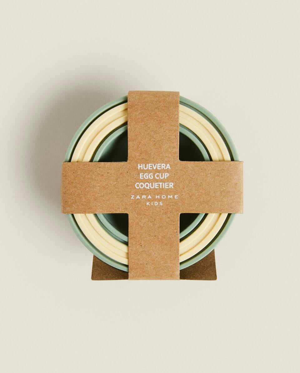 HUEVERA DE SILICONA CON PLANETAS