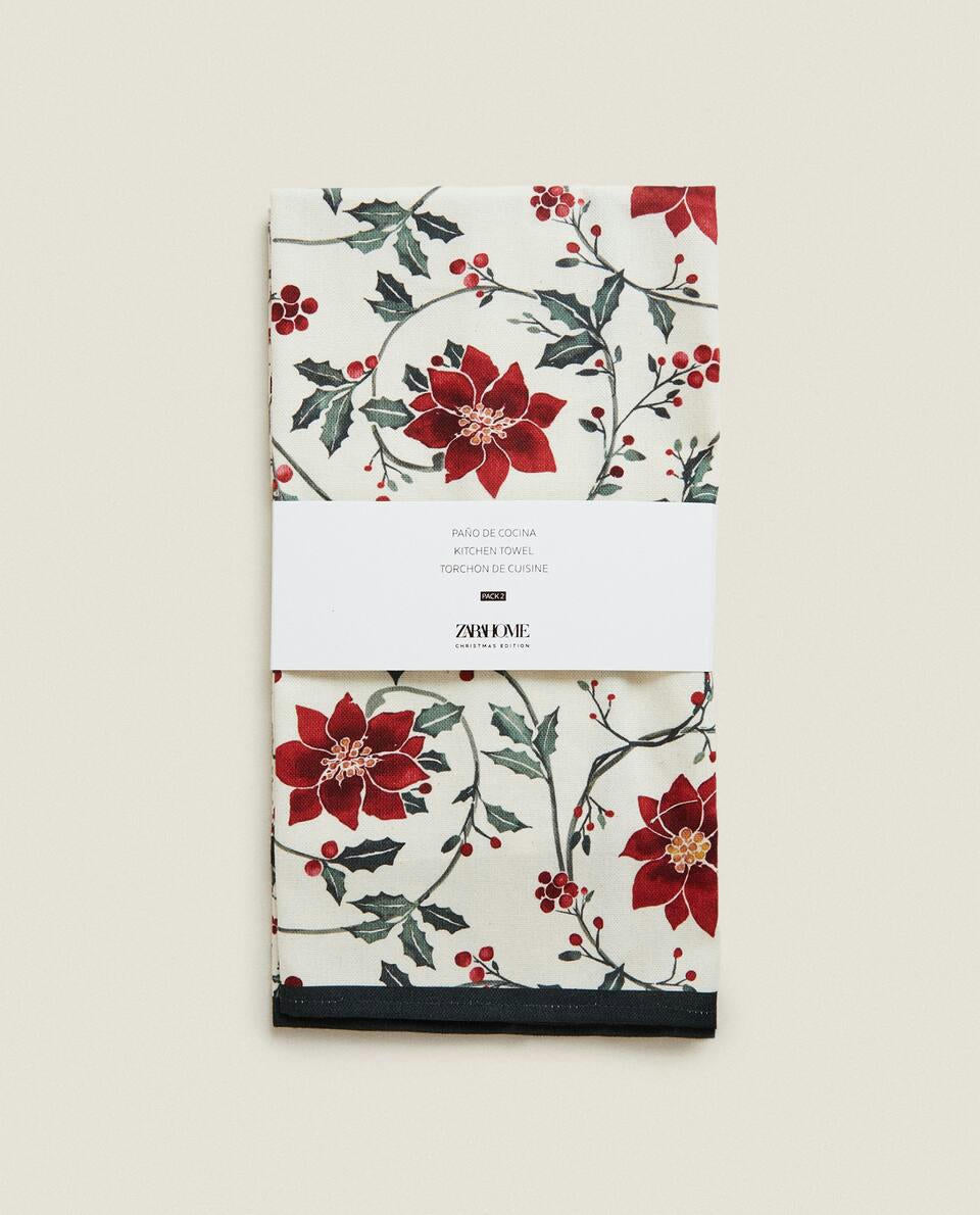 CONFEZIONE DI ASCIUGAMANI NATALIZI IN COTONE CON AGRIFOGLIO (CONFEZIONE DA 2)