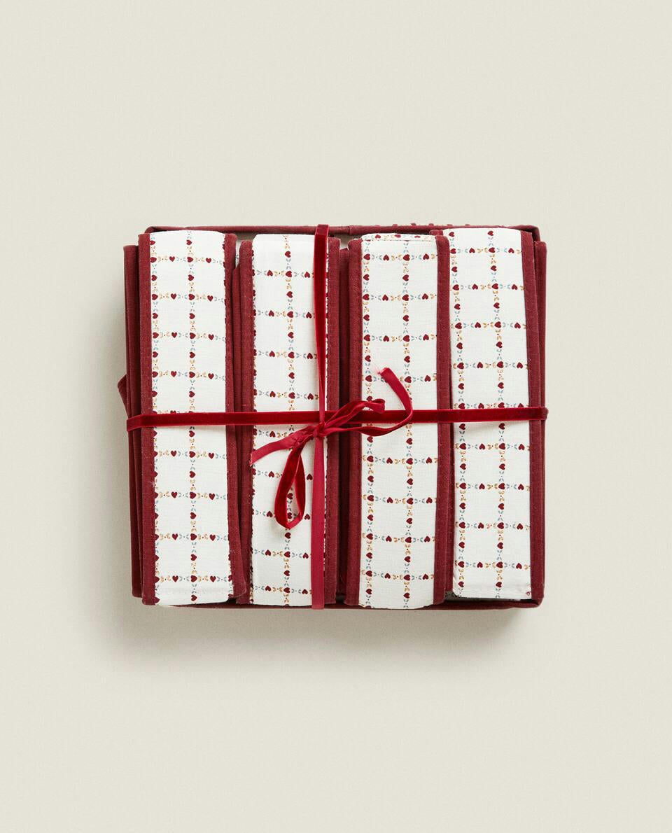 CAJA DE ALMACENAMIENTO NAVIDEÑA CON CORAZONES