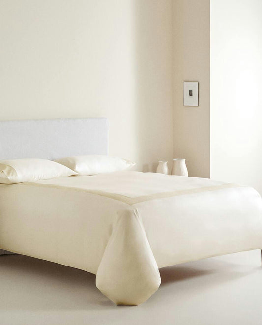 COPRIPIUMINO RICAMATO GEOMETRICO