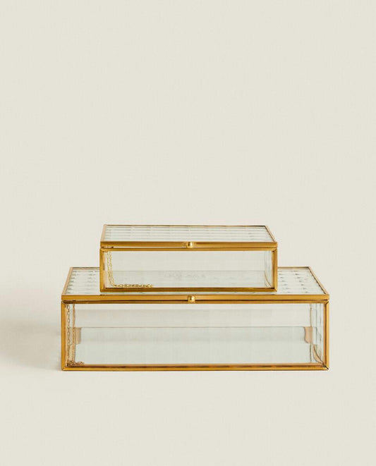 CAJA CON BORDE DORADO