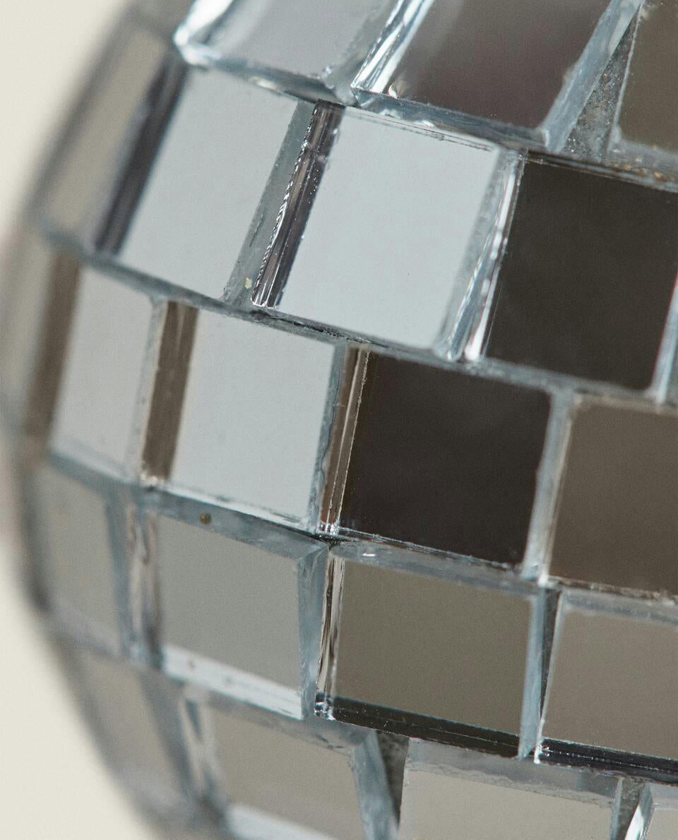 PAQUETE DE DECORACIONES NAVIDEÑAS DE BOLAS DE DISCO (PAQUETE DE 6)