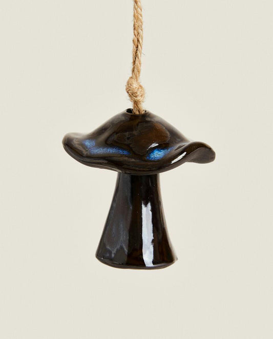 DECORAZIONE NATALIZIA A FORMA DI FUNGO IN CERAMICA