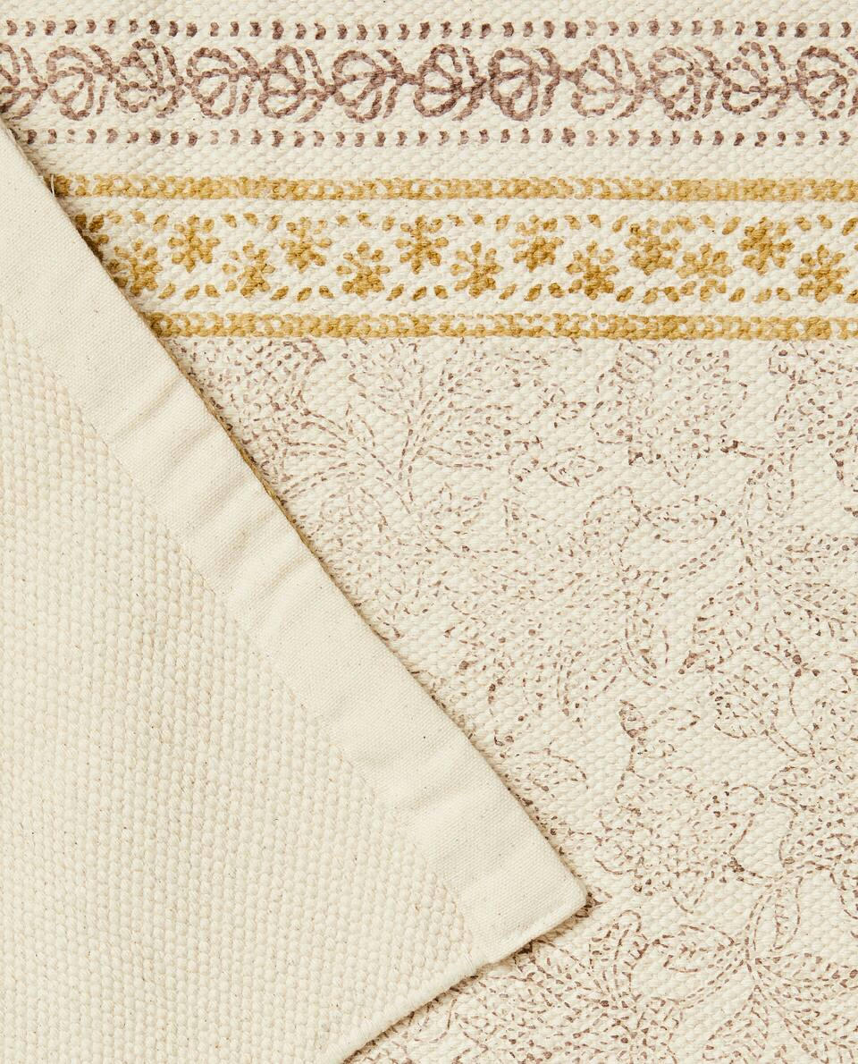 TAPPETO CON STAMPA A BLOCCHI