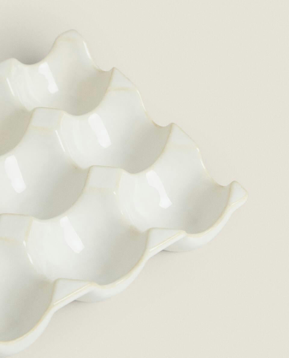 HUEVERA DE CERÁMICA 