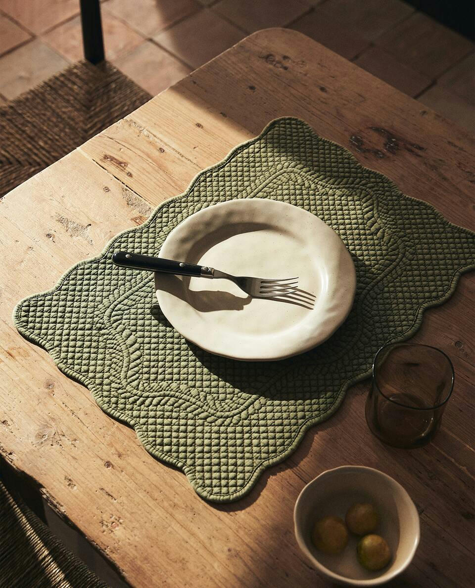 QUILTED PLACEMAT