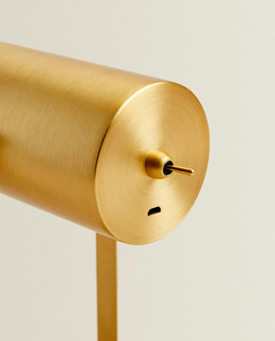 FOCO RECARGABLE POR USB 