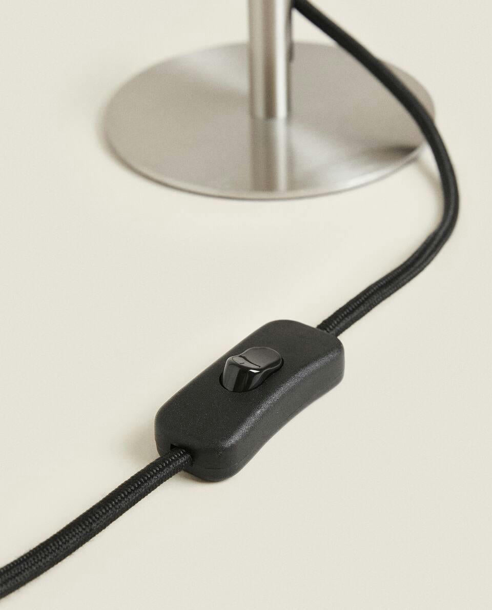 SMALL MONOCHROME LAMP