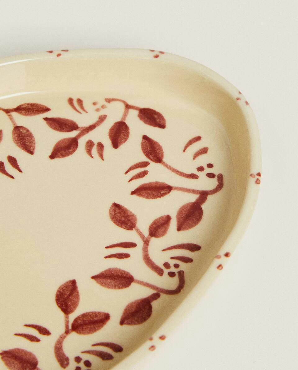 BANDEJA NAVIDEÑA DE CERÁMICA PINTADA 