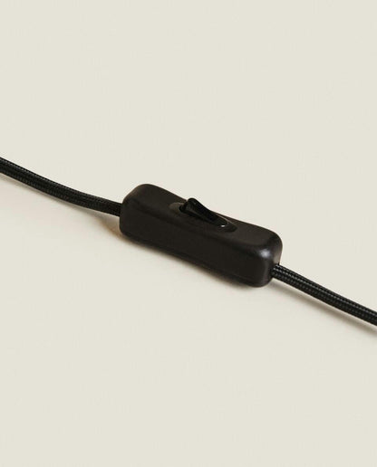 LÁMPARA CON BASE DE CERÁMICA 