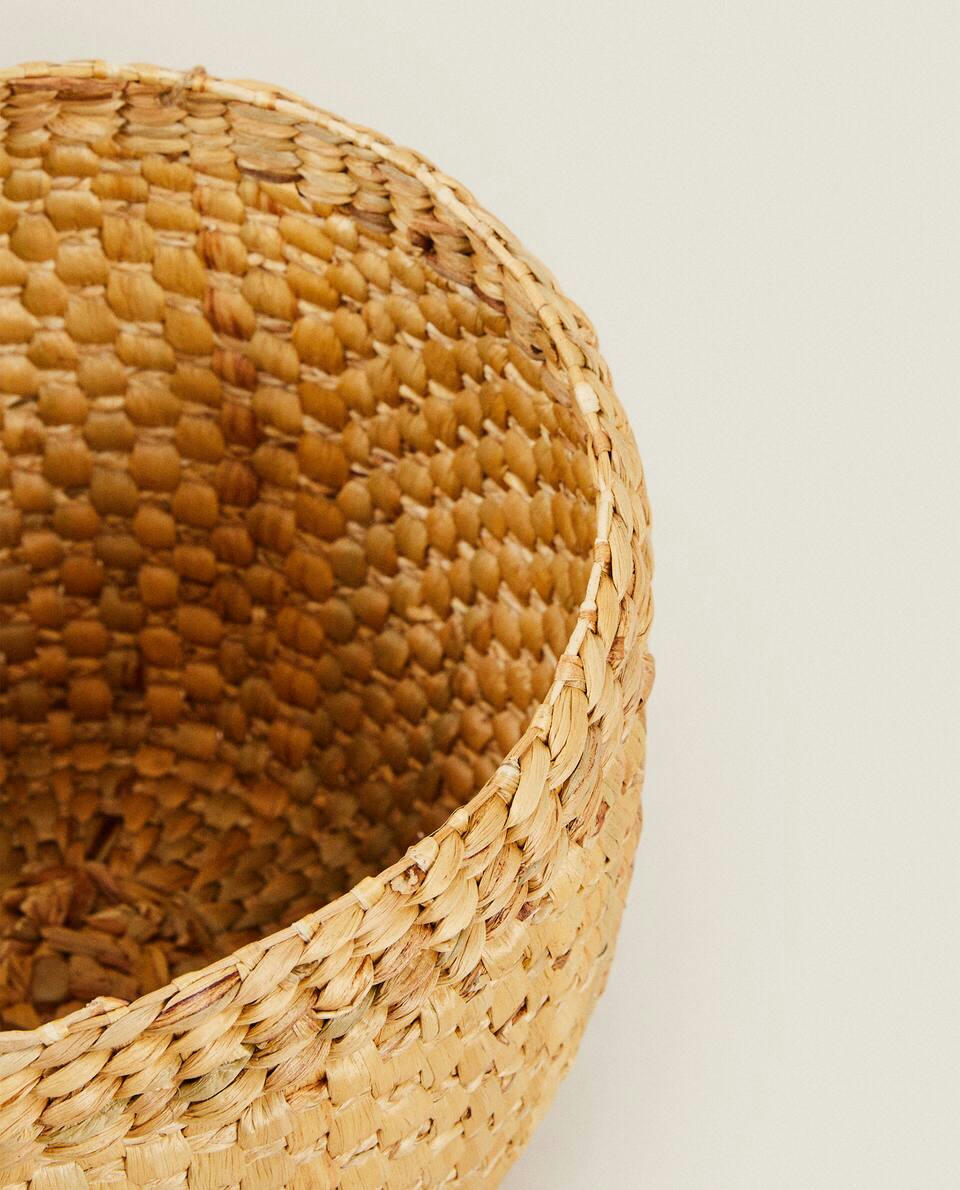 STRIPED ROUND BASKET