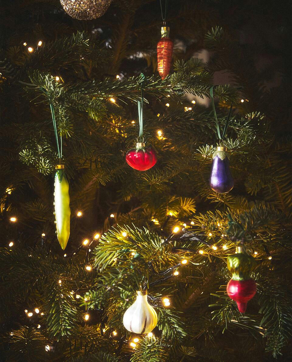 CONFEZIONE DI DECORAZIONI NATALIZIE A FORMA DI VERDURA (CONFEZIONE DA 6) 