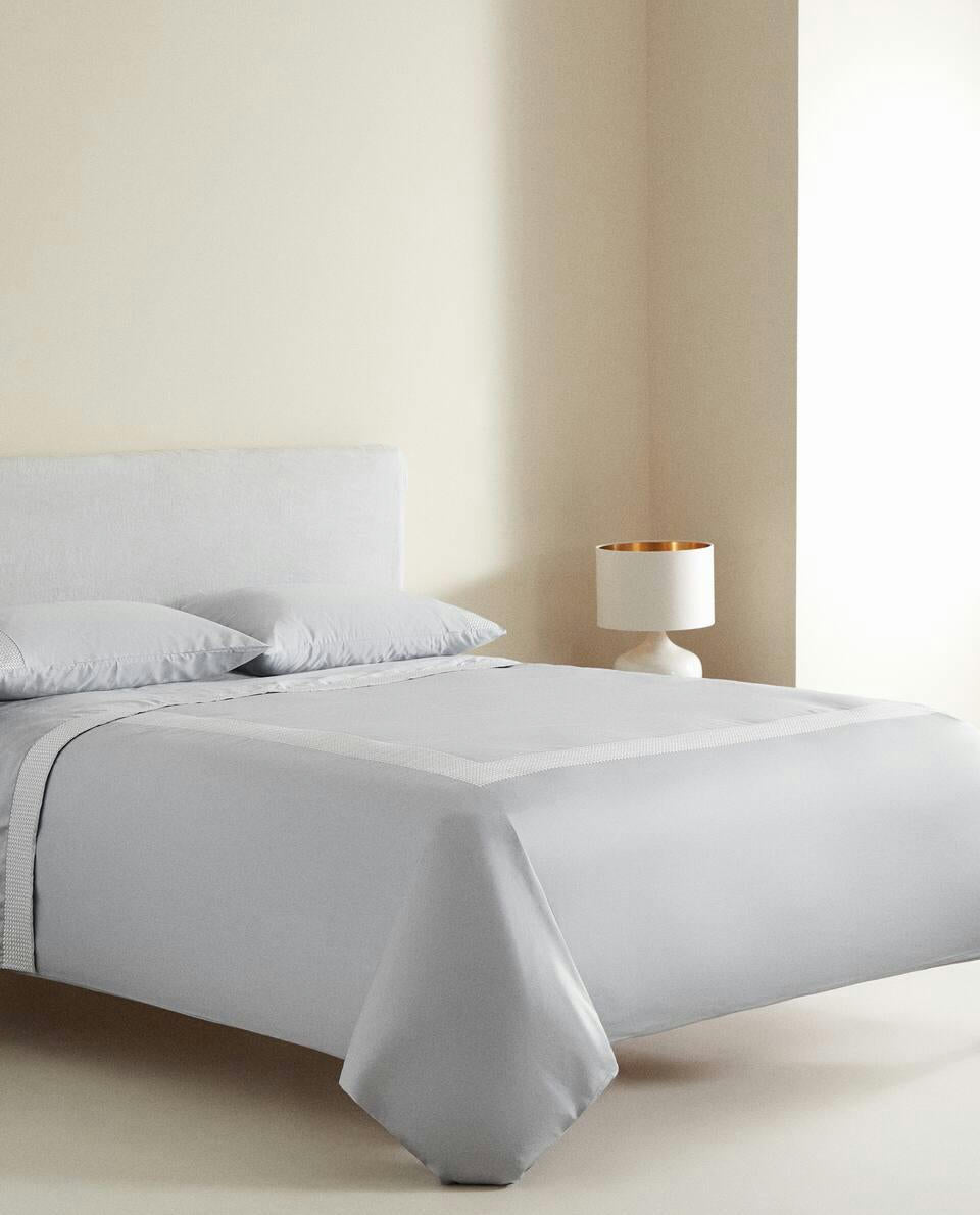 GEOMETRIC EMBROIDERED DUVET COVER