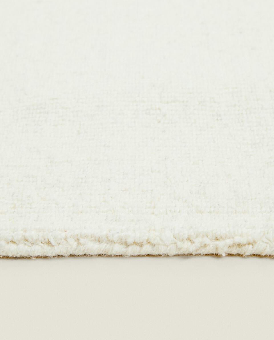 WOOL RUG