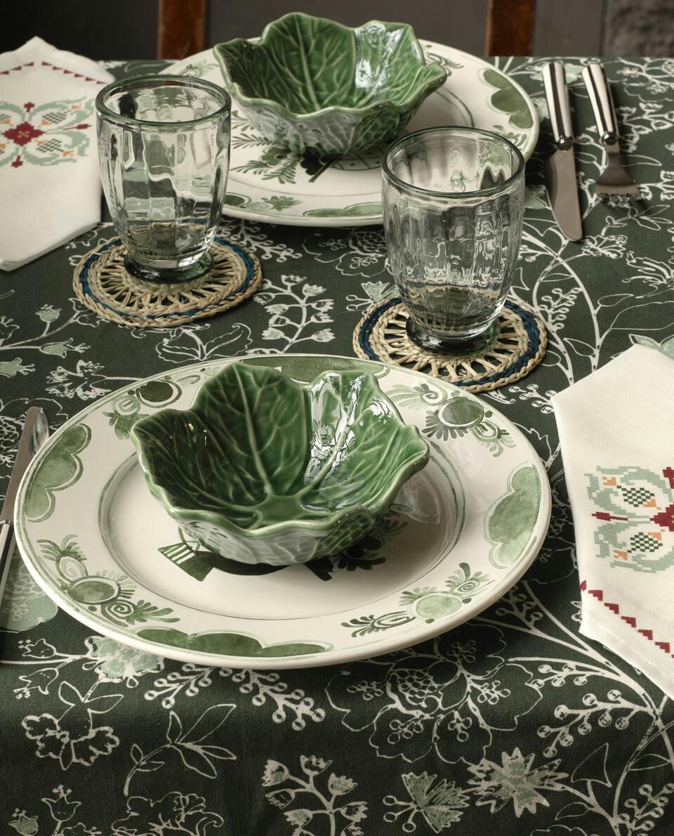 LEAF TRIM EARTHENWARE TABLEWARE