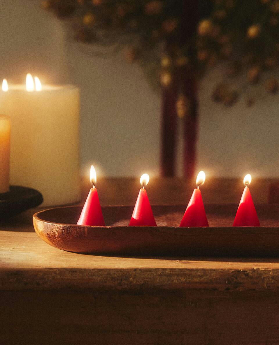 PACK OF DECORATIVE CHRISTMAS CONE CANDLES (PACK OF 6)