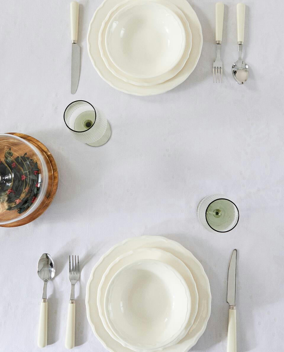 MANTEL JACQUARD FLORAL BRILLANTE NAVIDEÑO 