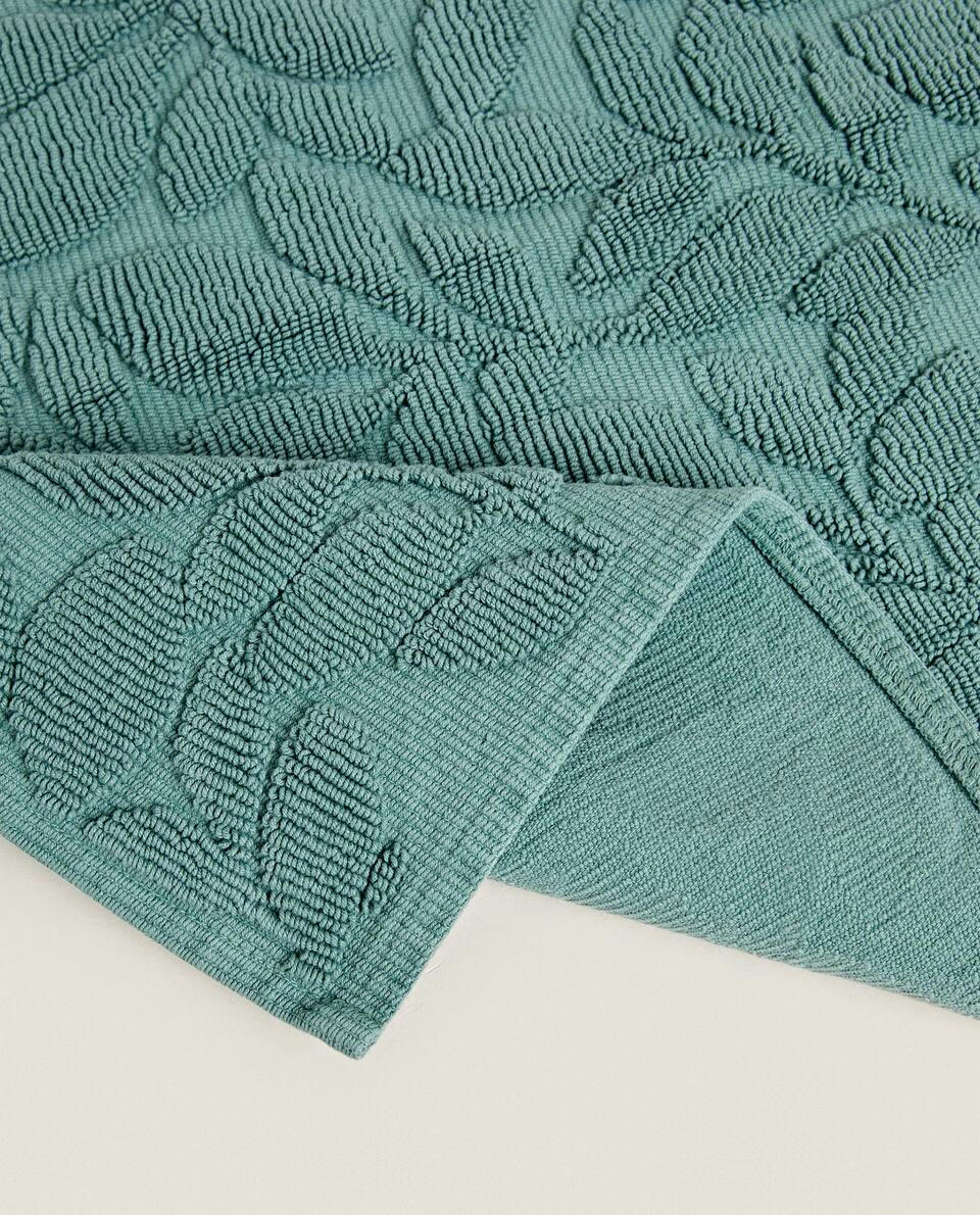 ALFOMBRA DE BAÑO JACQUARD VEGETAL 