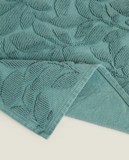 ALFOMBRA DE BAÑO JACQUARD VEGETAL 