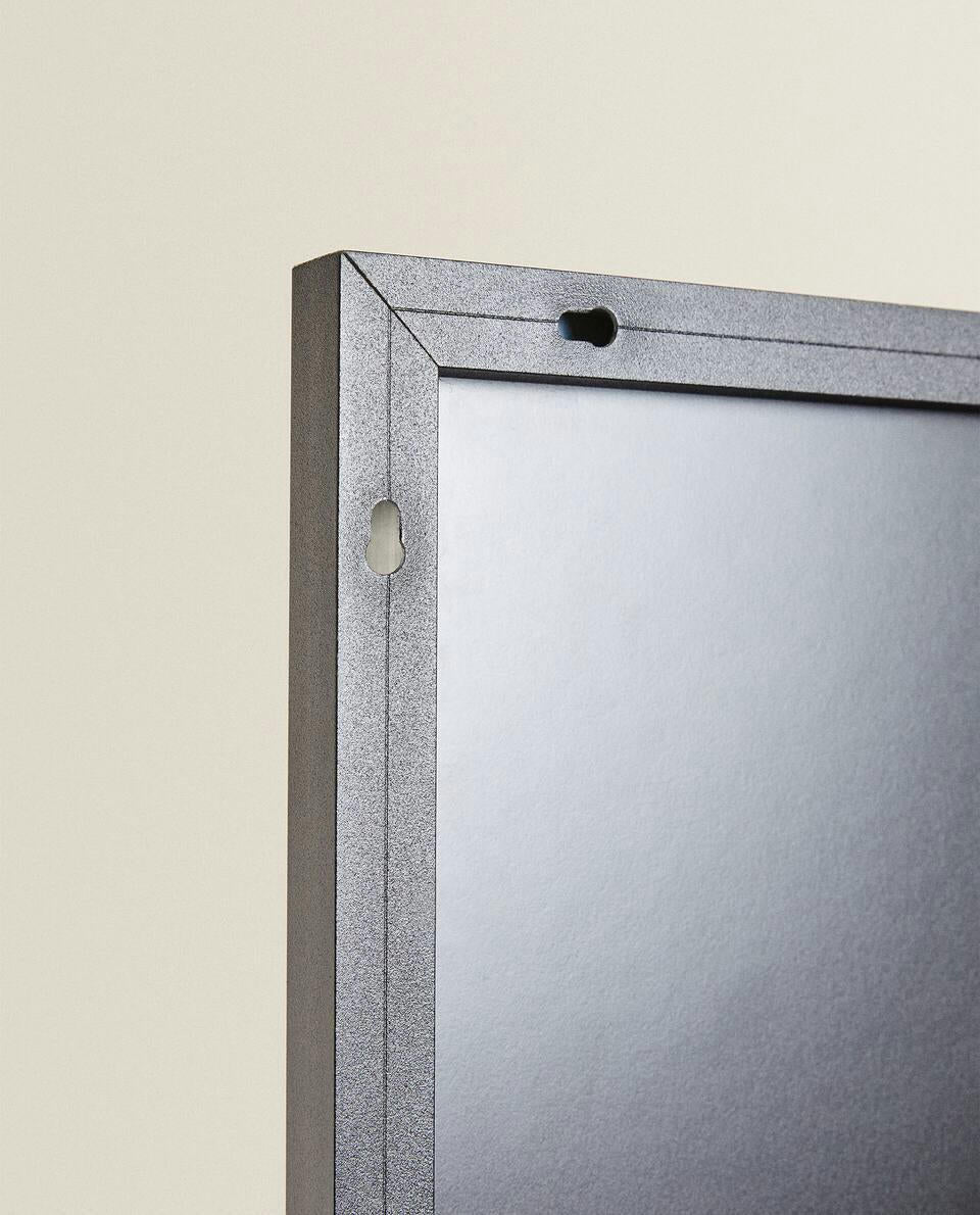 ESPEJO CON MARCO DE METAL 