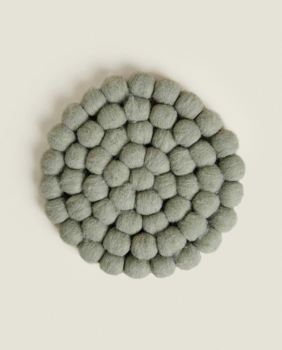 SALVAMANTES REDONDO DE LANA NAVIDEÑO 