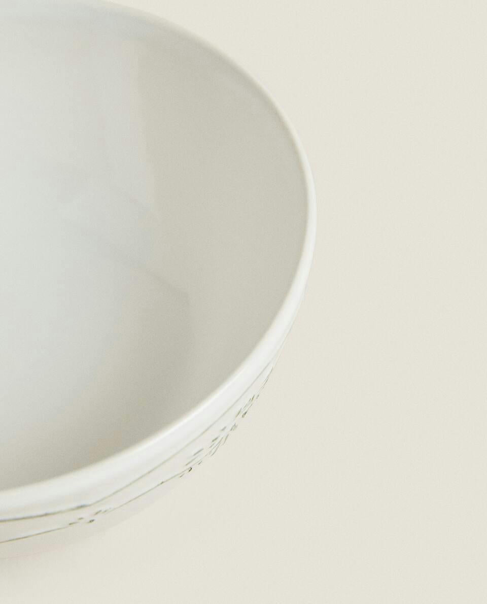 SET DI STOVIGLIE DI NATALE 