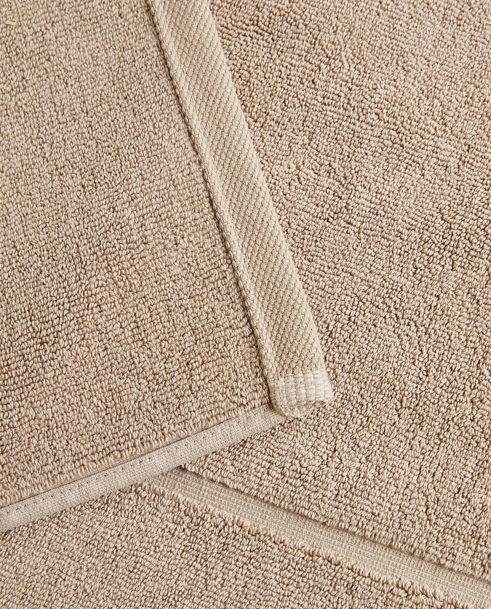 ALFOMBRA DE BAÑO DE ALGODÓN 