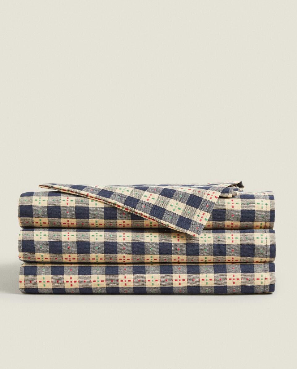 MANTEL DE CUADROS NAVIDEÑOS 