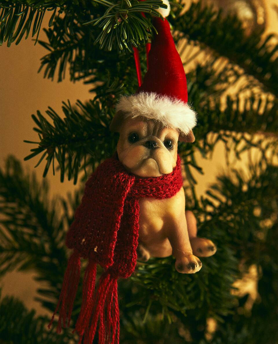 DECORAZIONE NATALIZIA IN RESINA A FORMA DI BULLDOG 