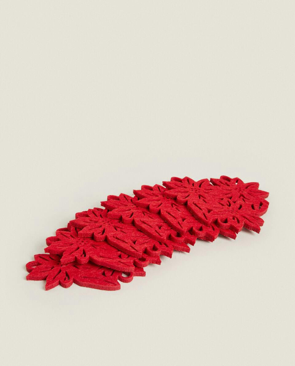 CONFEZIONE DI SOTTOBICCHIERI NATALIZI IN FELTRO A FORMA DI FLOREALE (CONFEZIONE DA 6) 