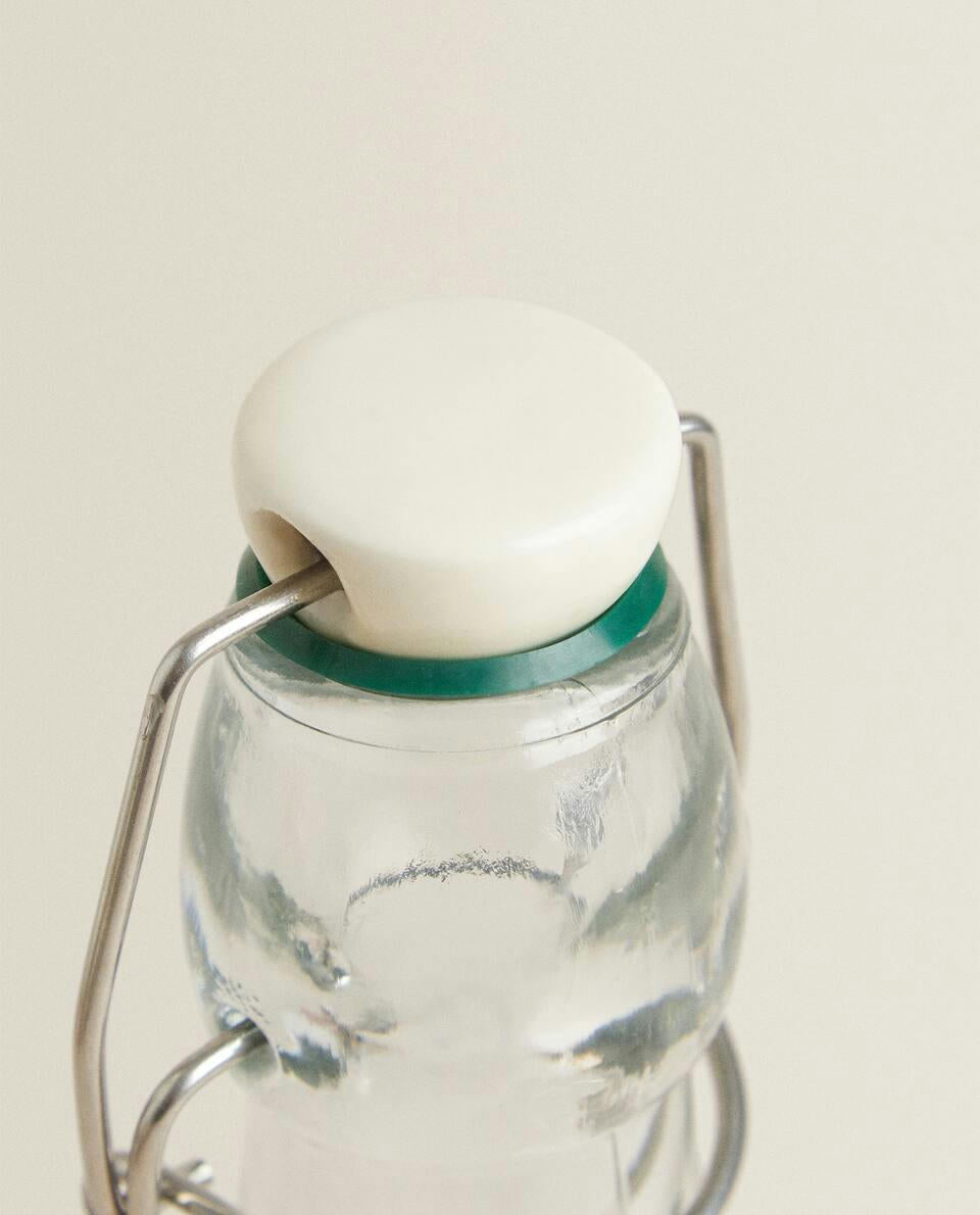 BOTTLE WITH CERAMIC STOPPER