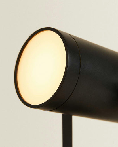 FOCO RECARGABLE POR USB 