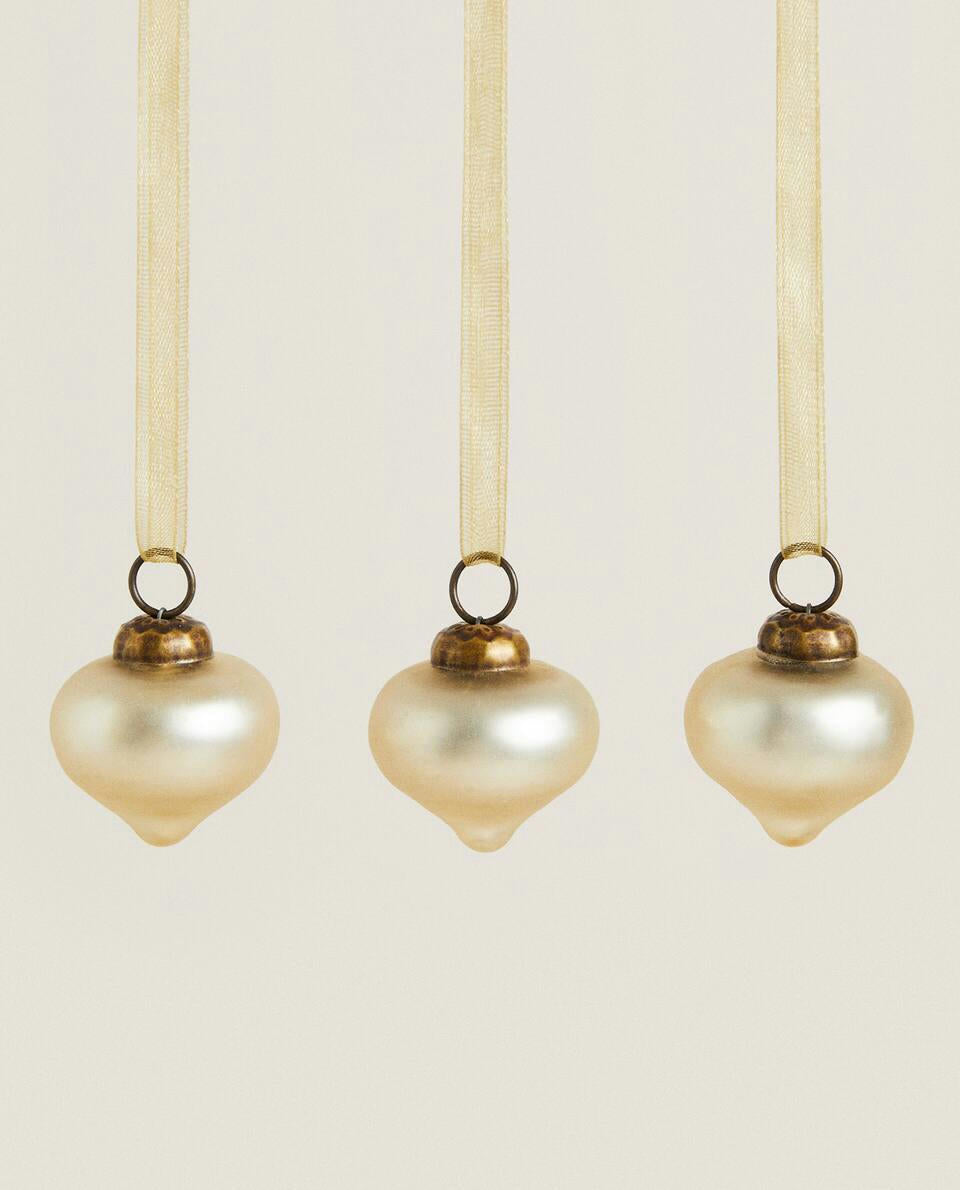 PAQUETE DE DECORACIONES NAVIDEÑAS CON GOTAS BRILLANTES (PAQUETE DE 3)