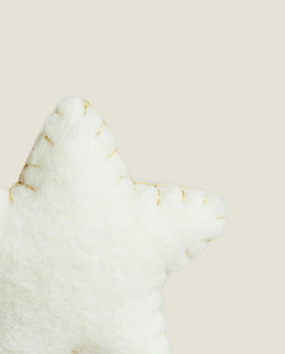 FELT STAR CHRISTMAS DECORATION