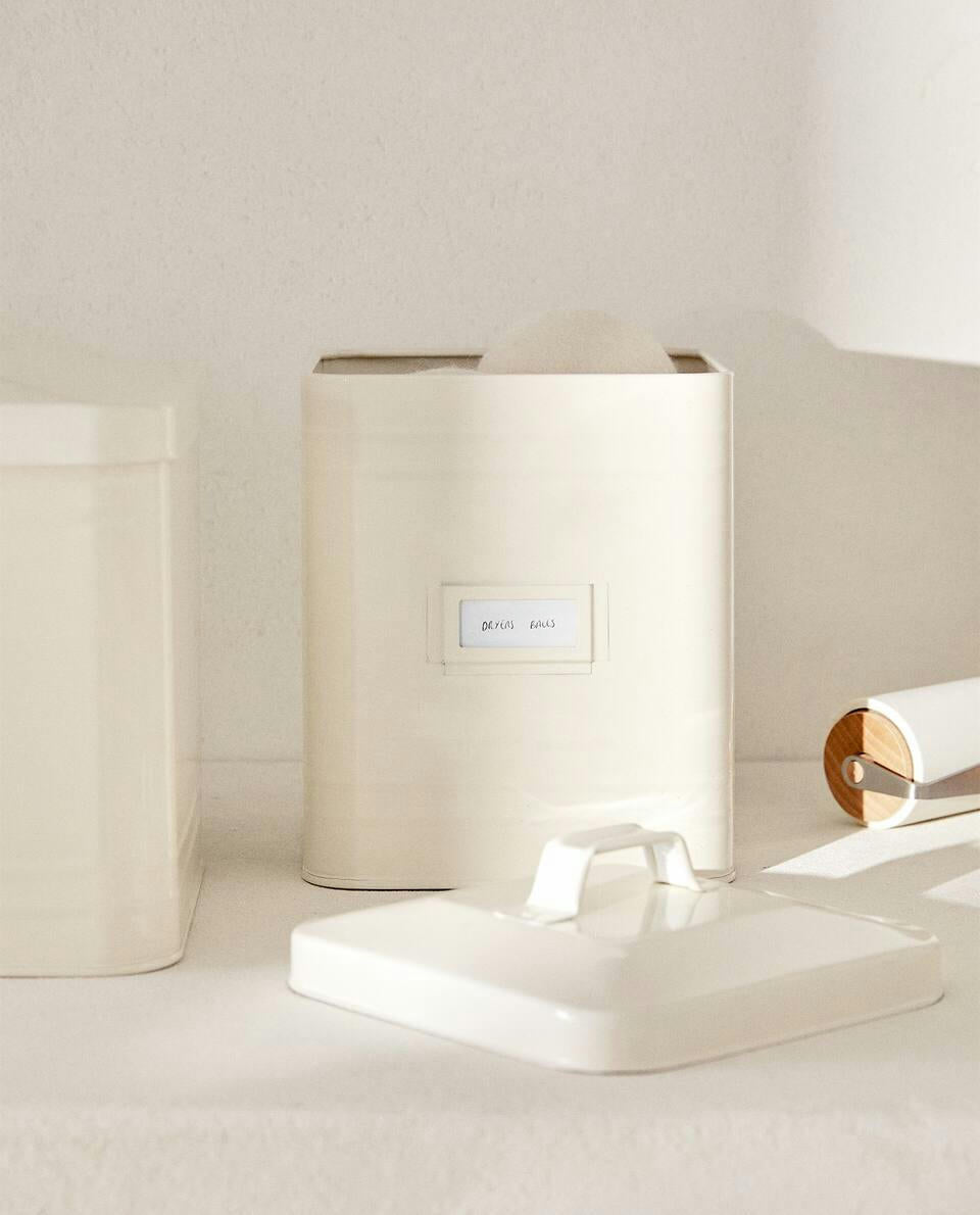 CONTENEDOR DE PESTILLAS PARA LAVANDERÍA 