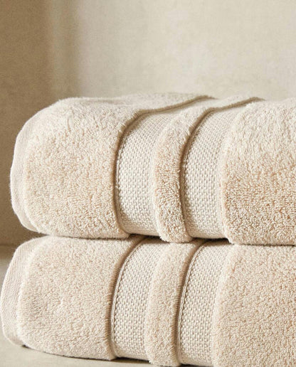 ASCIUGAMANO EXTRA MORBIDO CON DOPPIO BORDO 