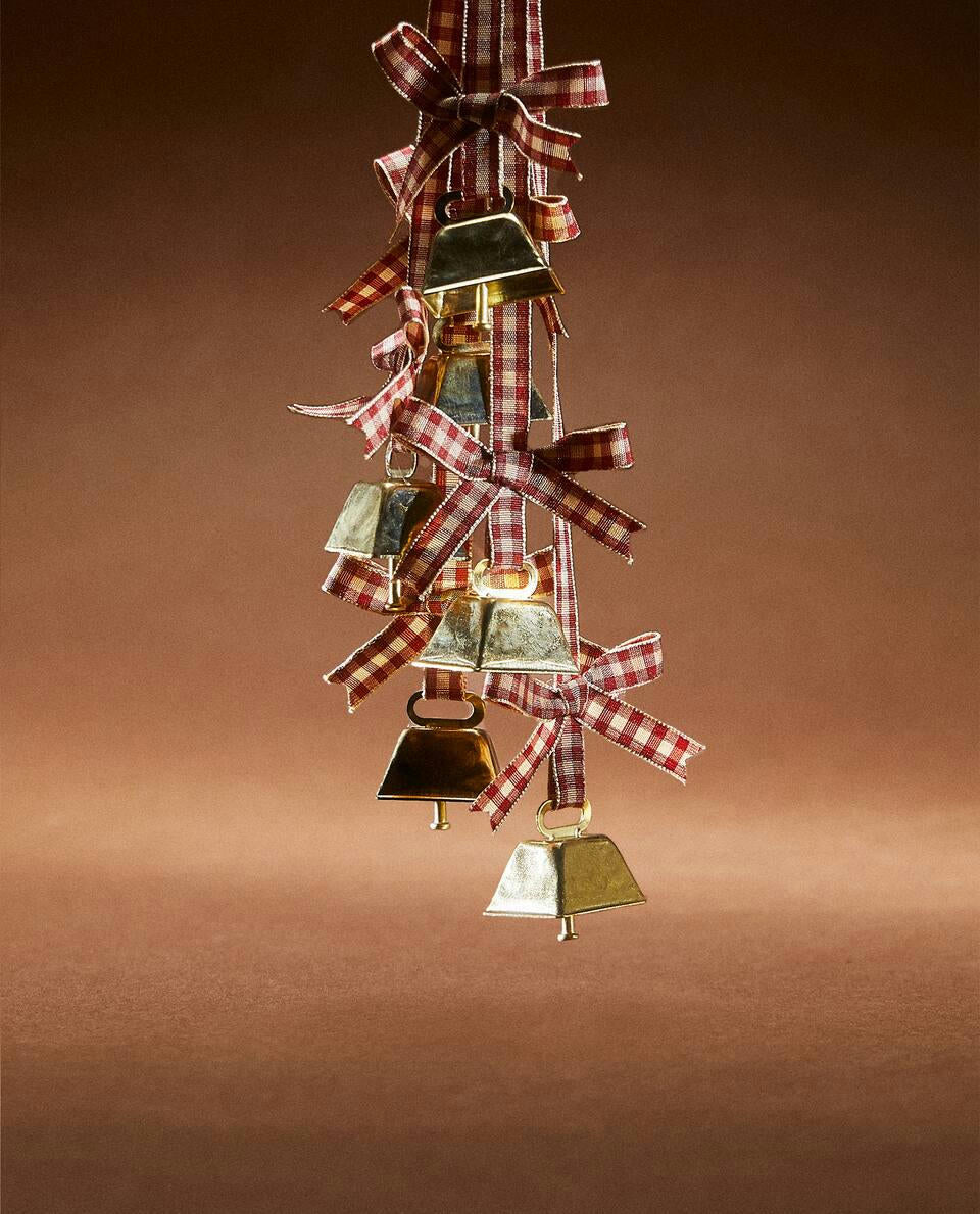 GHIRLANDA DECORATIVA CON CAMPANE IN TARTAN 