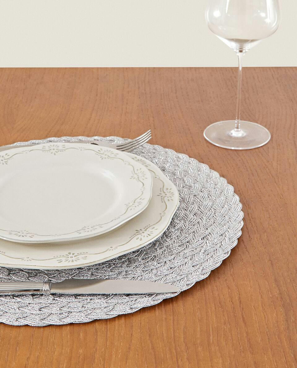 CONFEZIONE DI TOVAGLIETTE NATALIZIE INTRECCIATE (CONFEZIONE DA 2) 