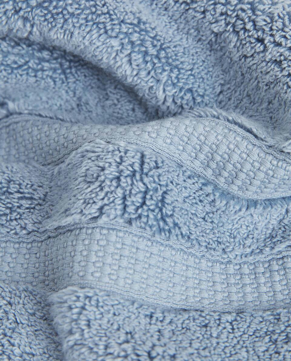 ASCIUGAMANO EXTRA MORBIDO CON DOPPIO BORDO 