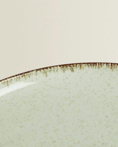 STOVIGLIE IN PORCELLANA CON BORDO FINITURA ANTICATA 