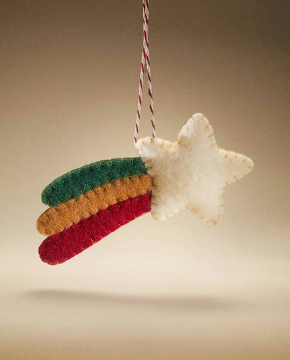 DECORAZIONE NATALIZIO A STELLA IN FELTRO 