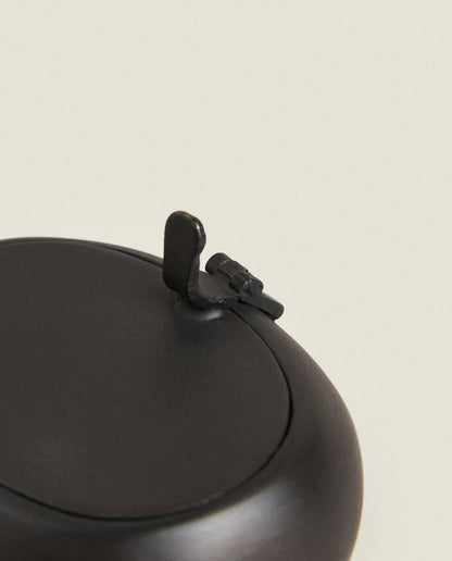 POSACENERE CON COPERCHIO 