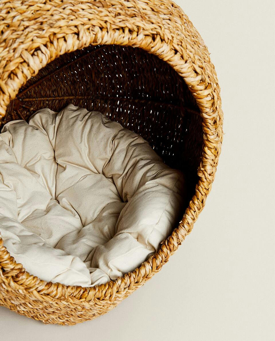 CUCCIA PER ANIMALI IN ERBA MARINA 