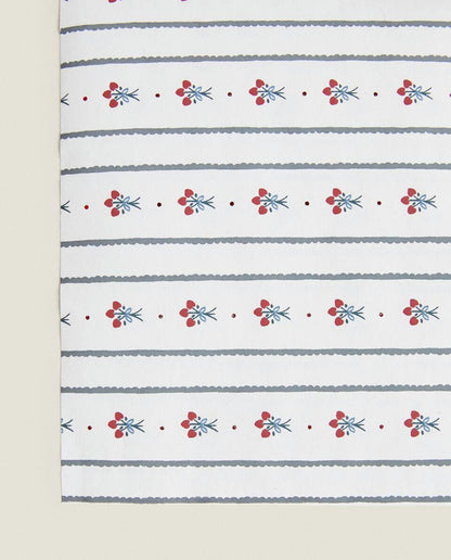 CARTA DA REGALO A RIGHE DI NATALE CON AGRIFOGLIO 