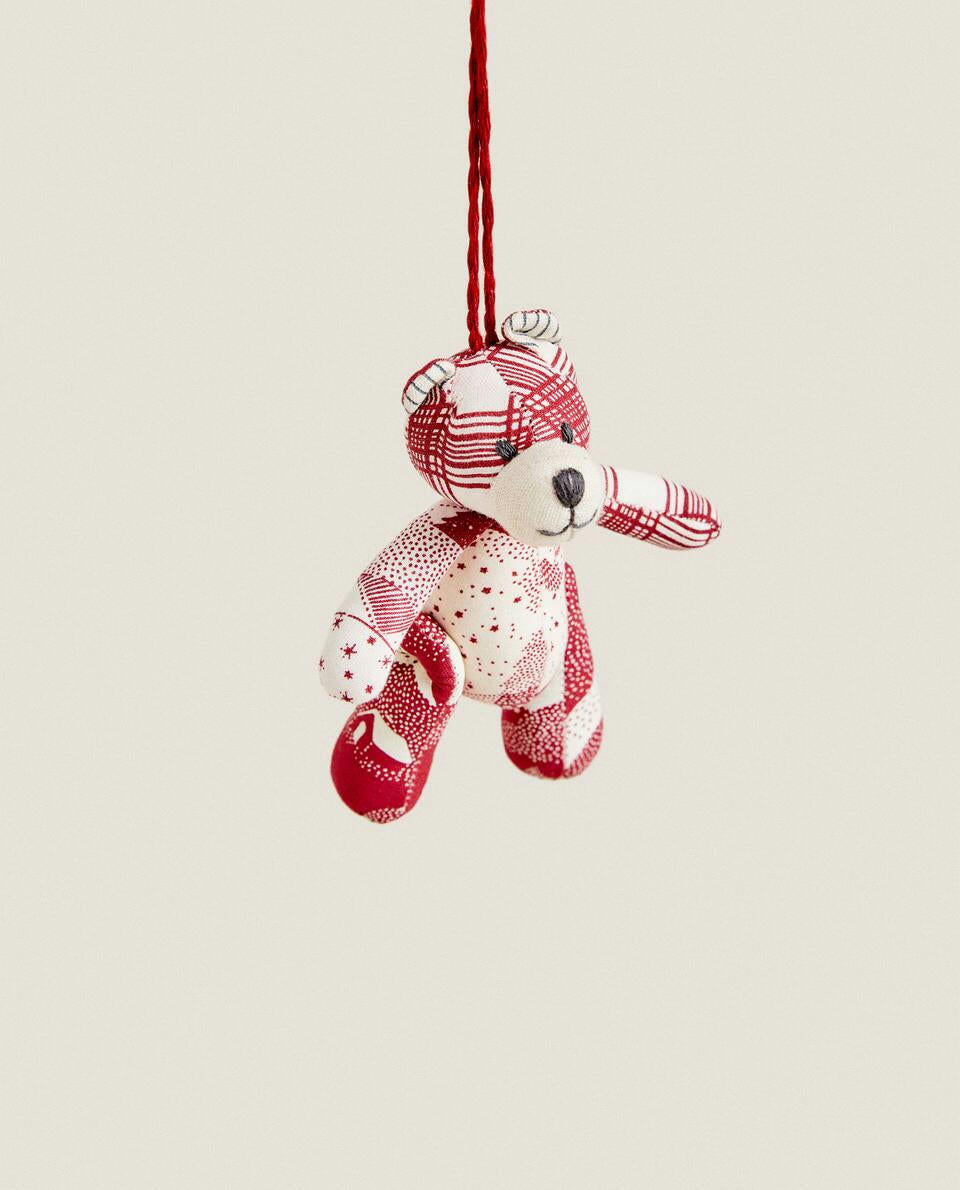 DECORACIÓN NAVIDEÑA DE OSO DE PATCHWORK 