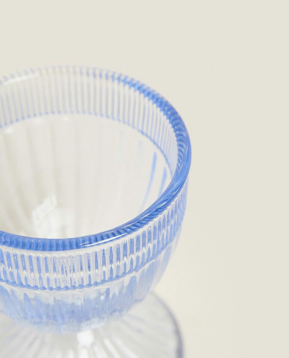 PORTAUOVO IN VETRO CON DETTAGLIO IN RILIEVO 