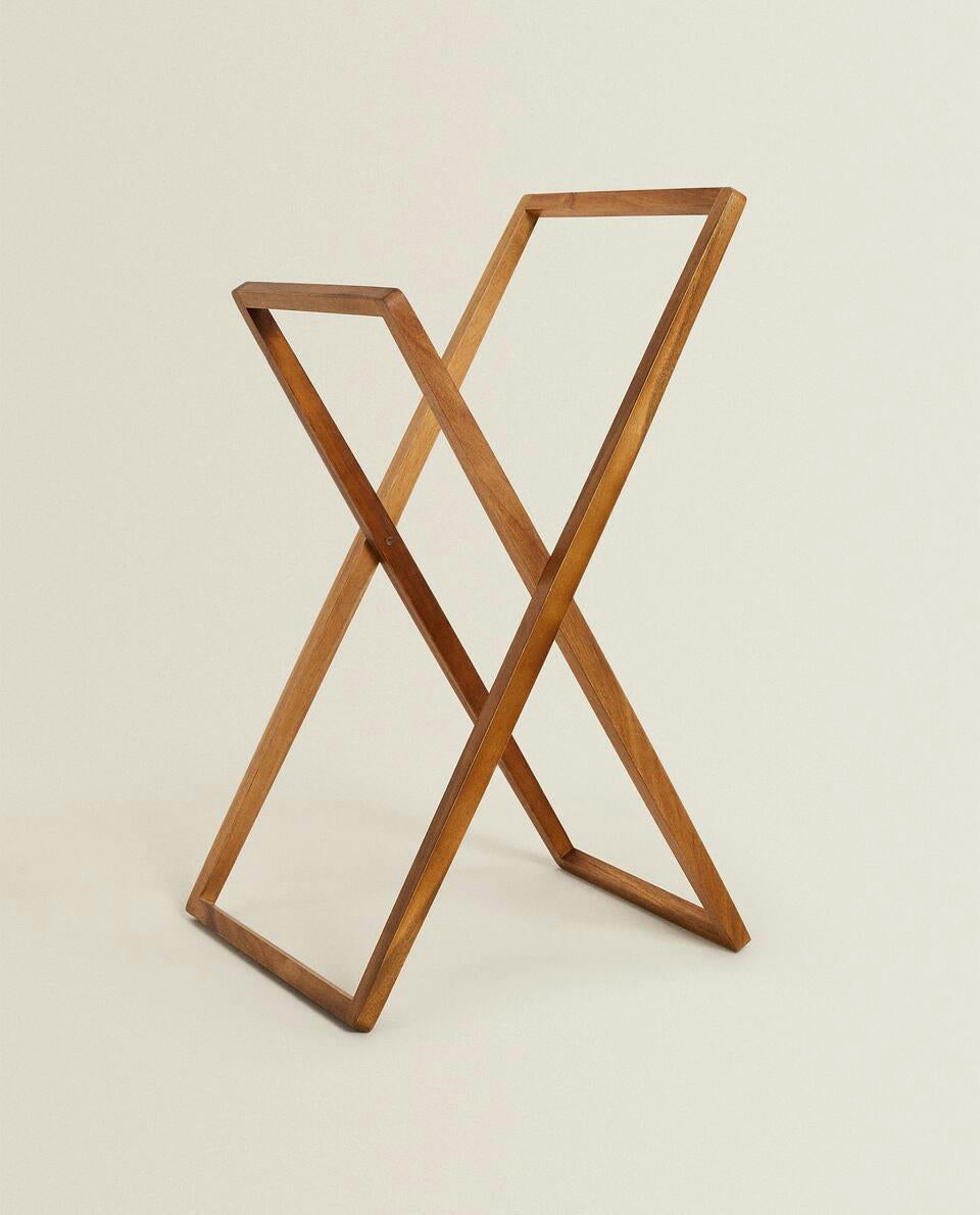 TOALLERO DE MADERA DE ACACIA 