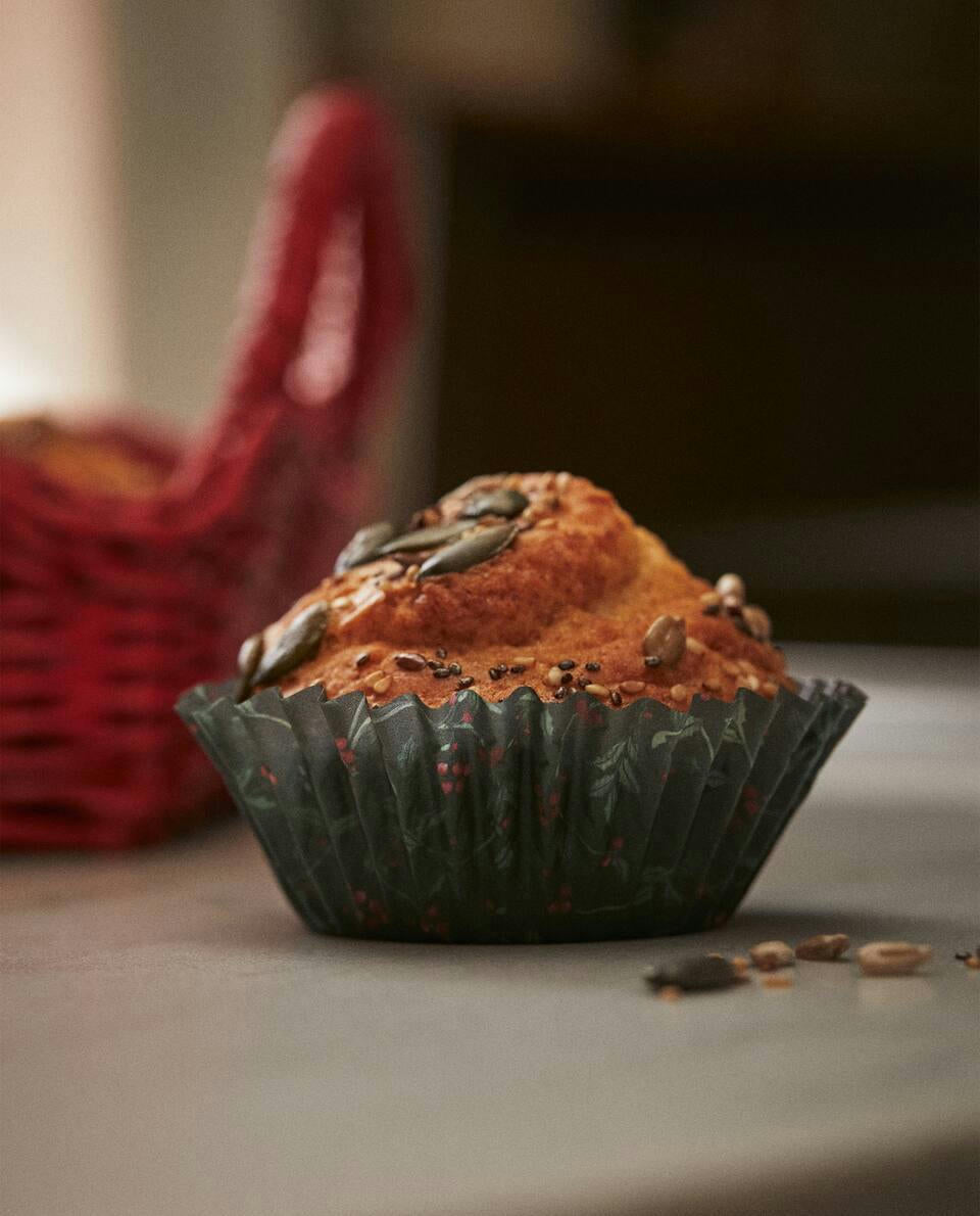 CONFEZIONE DI STAMPI DI CARTA PER CUPCAKE NATALIZI (CONFEZIONE DA 36) 