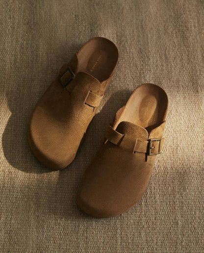 ZOCCOLI IN PELLE CON FIBBIA 