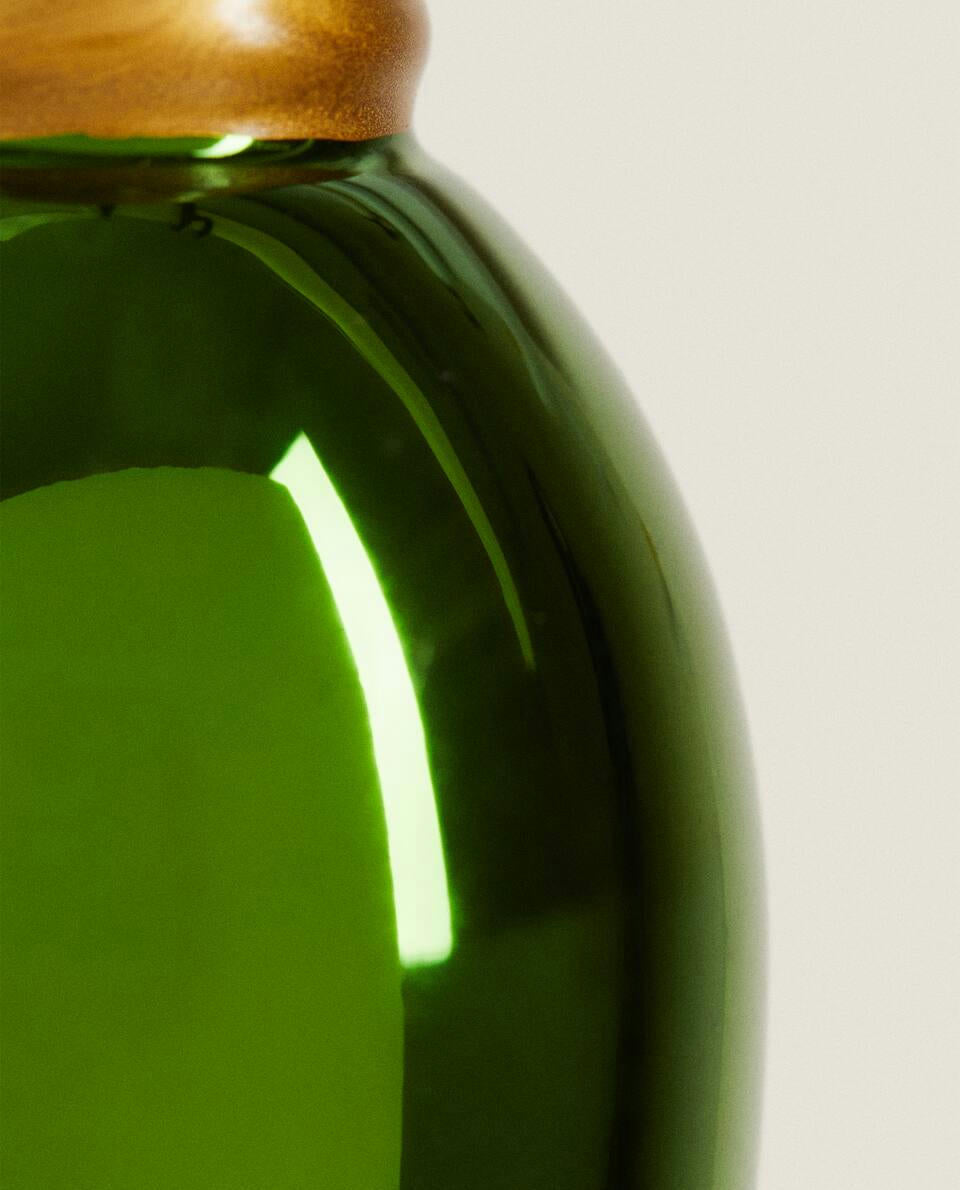 Decorazione natalizia con lampadina in vetro 